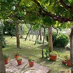 Holiday home A Barraca. Casa Con Jardin Y Vistas A La Ria Bueu